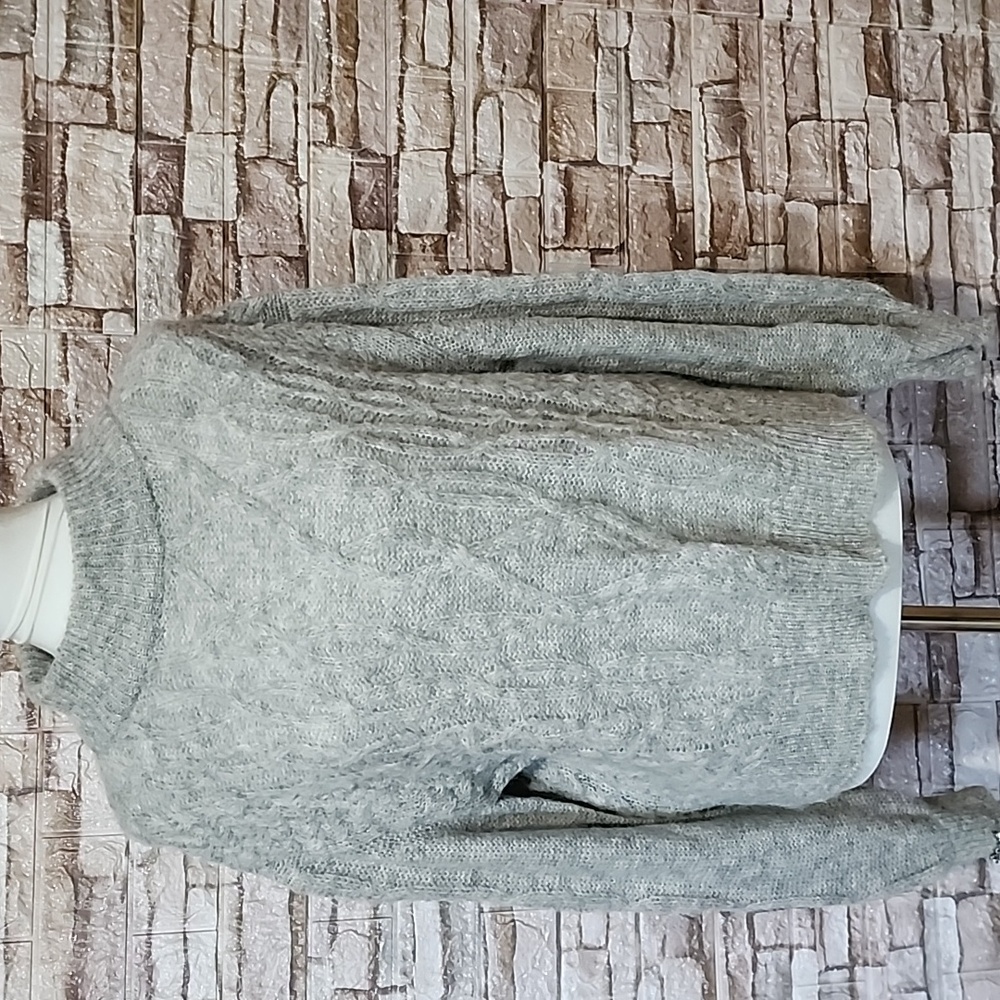 Joie Gray Sweater Made In Peru 87% Alpaca